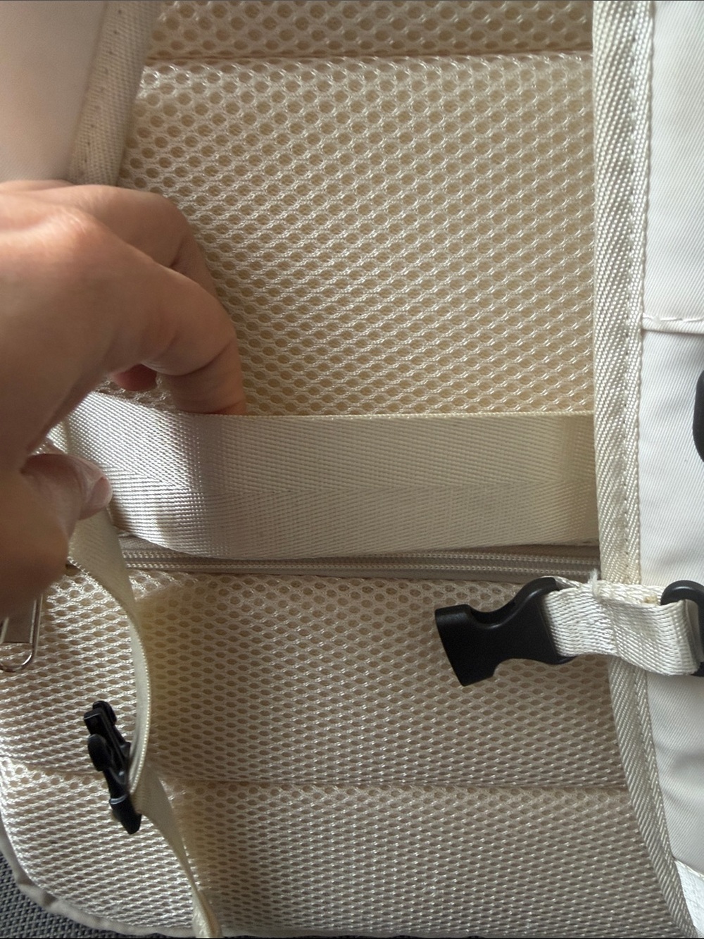 Explorer Expandable Carry-On Backpack - Picture 6 of 13